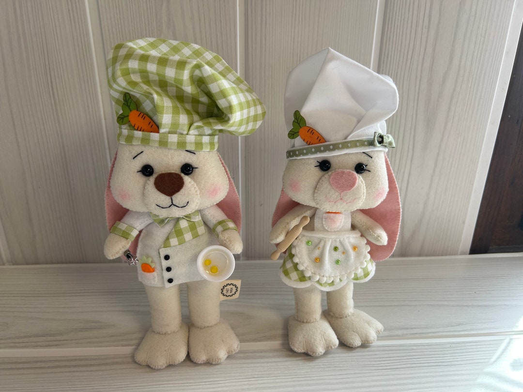 Couple of Baker Rabbit Cook, Easter Bunny Cook, Decoration for Kitchen ...
