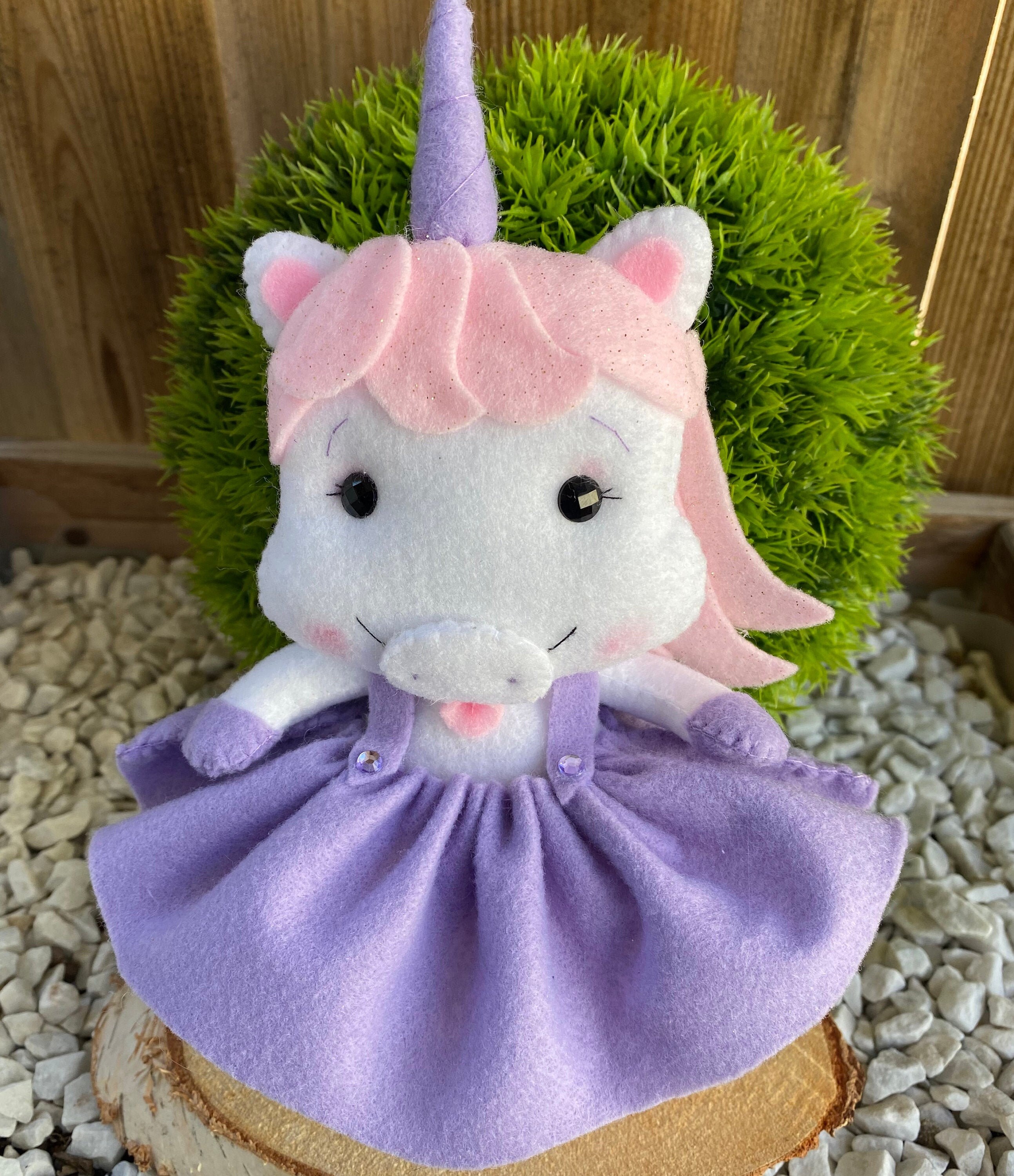 Licone en Feutrine, Décoration, Déco Animaux Feutrine , Licorne Feutre, Peluche, Cadeau Licorne