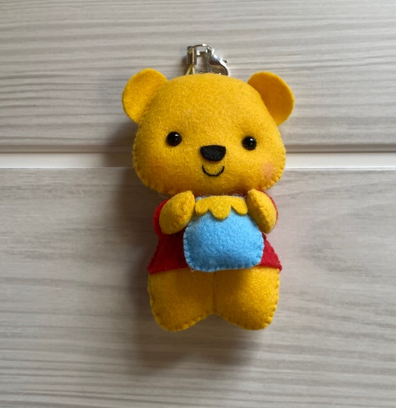 くまのプーさんと仲間たちのキーホルダー - フェルトで手作り