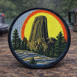 Devils Tower National Park Patch/Iron-On Patch/Travel Souvenir/Seek Adventure Gift/Sew-On Applique for Clothing Jacket/Vest Backpacks Gear