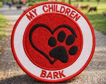 Custom Dog Patch/Iron On Patch/Paw Heart/Pet Lover Gift/Dog Mom/Personalized Name Patch/Embroidered Sew-On Applique for Clothing Vest/Jacket