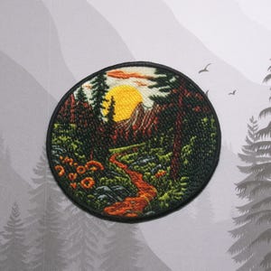 Iron On Hiking Trail Patch, Sew-On Applique for Jacket Backpack, Adventure Gift, Outdoor Sunset Badge, National Park Patch, Wilderness Patch