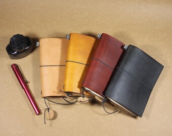 Veg-Tan Leather Passport Cover: Vintage Patina Traveler's Notebook - Personalized