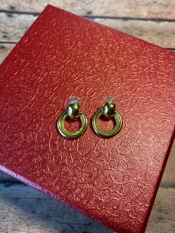 Vtg retro Monet Gold Tone Earrings, dual style ci… - image 1