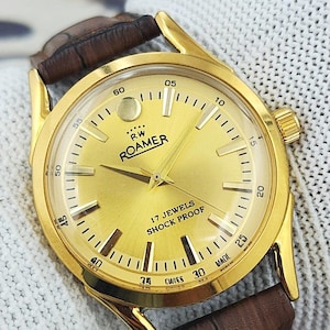 Vintage Roamer Swiss Made Hand-Winding Mechanical Men’s Watch Yellow Dial Curved Lugs 17 Jewels Gold Plated Refurbished Gift for Him 230-18