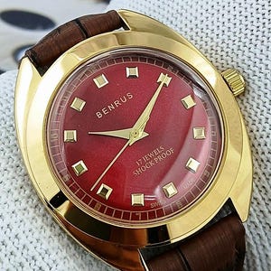 Reloj de pulsera mecánico vintage Benrus Swiss Made de cuerda manual para hombre, esfera roja, caja grande de 38 mm, chapado en oro, regalo para hombre - bx0628