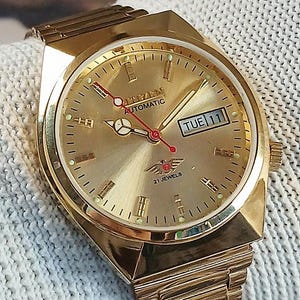 稼働 CITIZEN 腕時計 eagle 7 裏蓋スケルトン 機械式 247 January 1994 Vintage Mens Citizen Eagle 7 Automatic Watch