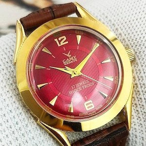 Relógio de pulso masculino vintage Camy Swiss Made, corda manual, mostrador vermelho, terminais curvos, caixa banhada a ouro, presente para homens - sk0196
