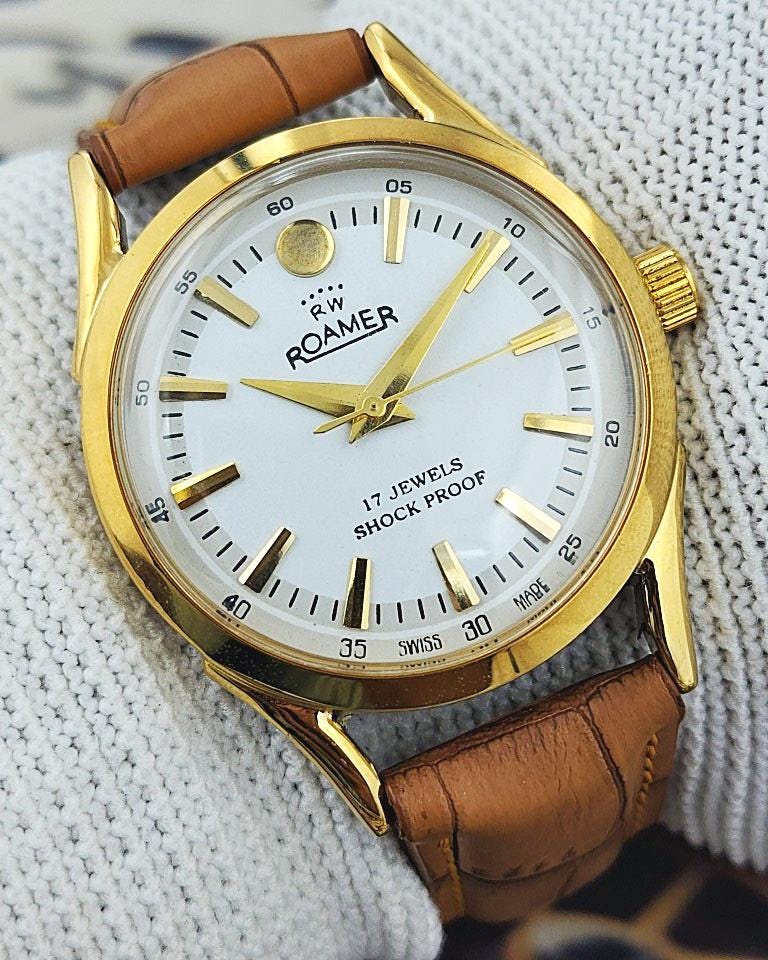 ASTIN 手巻き ゴールドキャップ 17石 ヴィンテージ時計 スイス製 17 jewel incabloc swiss made watch - Etsy 日本