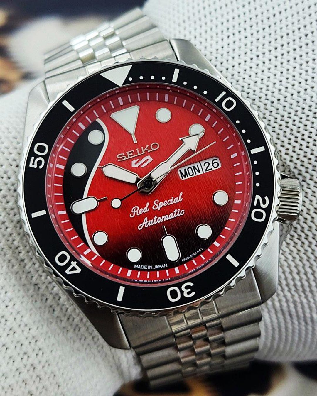 Custom Seiko 5 Sports Mod Automatic Men's Watch - Red / Black Dial