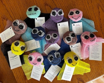 Critter Cloths | Handmade | King Kids | Mildew-Free African Net Mesh Kitchen Scrubby | Sensory-Friendly Fun Kids Dishwashing Sponge Set
