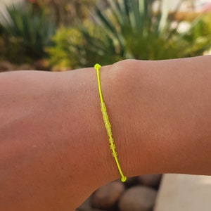 Männer Neon Gelb String Surfer Armband Herren Armband Neon Gelb Faden Armband Für Männer Neon Farbe Gelb Schmuck Für Männer Minimalist Mann