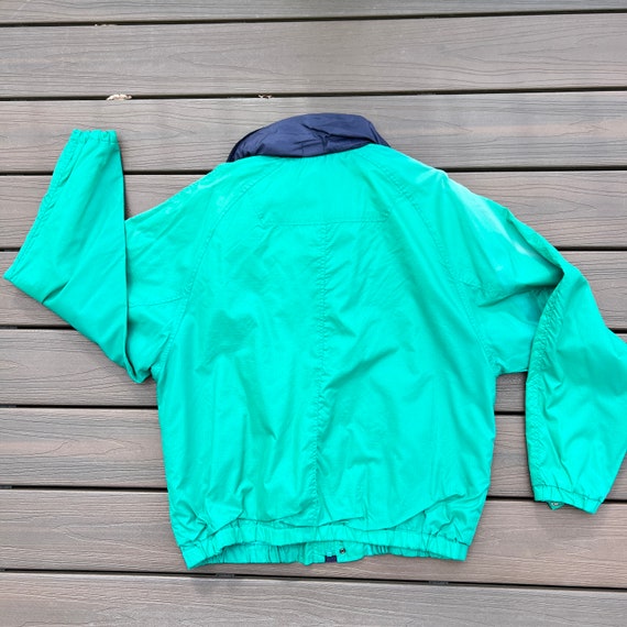 World class deals windbreaker
