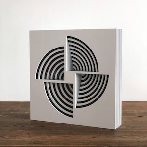 Limited Edition Sculpture in Plexiglass by Gio Schiano  Geometric - Minimalism - Illusion Contemporary - Constructivism - Concrete