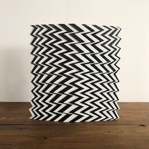 Limited Edition Sculpture in Plexiglass by Gio Schiano  Geometric - Minimalism - Illusion Contemporary - Constructivism - Concrete
