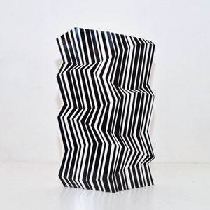 Optical Art Scultura - Gio Schiano - Modern Sculpture - Kinetic art - Geometric - Handmade - fatto in italia - fatto a mano - monocromatico