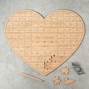 Gästebuch für Hochzeit, Puzzle aus Holz zum Unterschreiben – Gästebuch-Puzzle Herz – personalisiert mit Name + Datum – 87 Teile