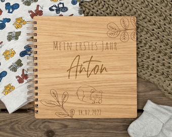 Mein erstes Jahr | Erinnerungsbuch Baby | Holz | personalisiert mit Name und Geburtsdatum | Geschenk Geburt | Babygeschenk | Tagebuch | Bär