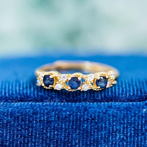 Natural Sapphire Ring, Dainty Genuine Sapphire Promise Ring, Sapphire Birthstone Ring, Women&#39;s Ring, Anniversary Gift