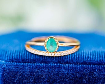 Natural Emerald Ring, Gold Ring, Colombia Raw Emerald, Ring for Women, Dainty Ring for Her, Emerald Jewelry, Promise Ring, Engagement Ring