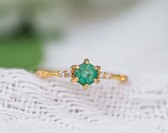 Real Emerald Rings For Women Gold Band Green Gemstone Ring Gift For May Birthday Custom Gold Emerald Jewelry