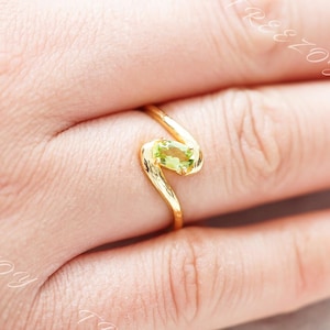 Gold Peridot Ring: August Birthstone Jewelry, Sterling Silver