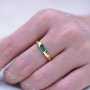 Gold Emerald Stacking Ring, Emerald Baguette Ring, Green Gemstone Ring, May Birthstone Ring, Emerald Jewelry, Dainty Ring