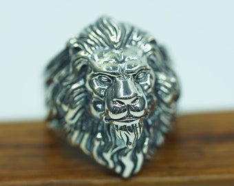 Handmade Sterling Silver Lion Head Ring - Vintage Design