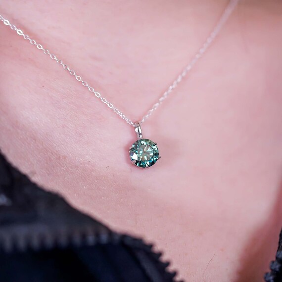 Collana Ciondoli Argento Con Moissanite Verde Rotonda 9 Mm - Nuova