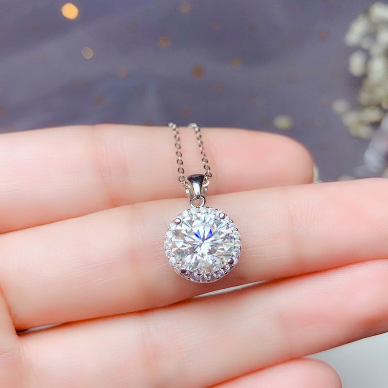 Moissanite Pendants Necklaces 1ct 2ct Round Moissanite Etsy