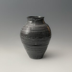Black Pearl Vase