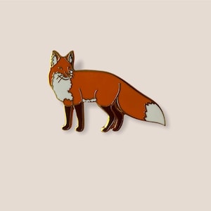 Sly Red Fox Enamel Pin on Gold Metal