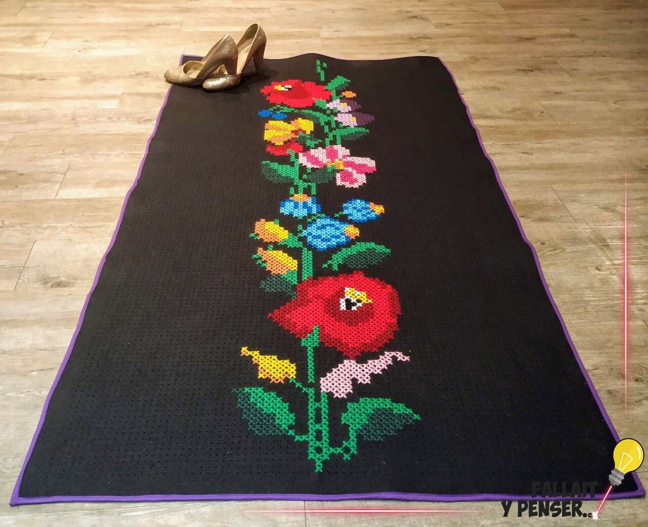 Pièce Unique Tapis Brodé à La Main