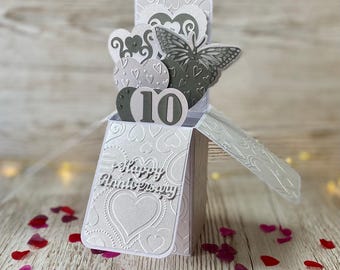 Tarjeta personalizada para el décimo aniversario de bodas, recuerdo de felicitación en lata desplegable