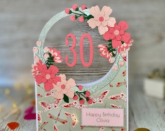 Tarjeta personalizada de 30 cumpleaños, corona de recuerdo con nombre opcional, regalo de flores eternas hecho a mano.