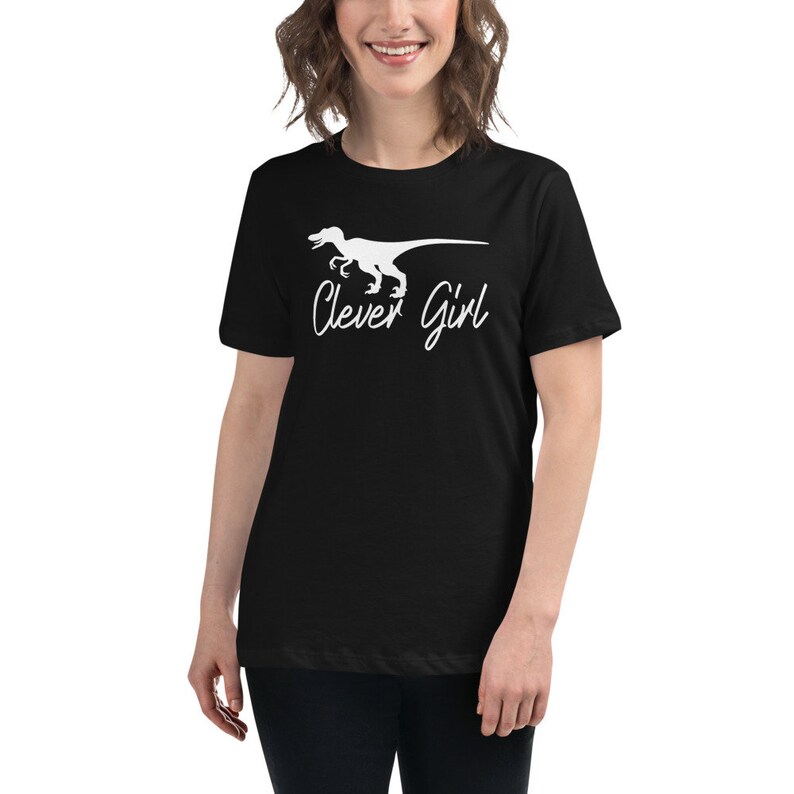 Relaxed Fit short sleeve T-shirt,Women/'s Raptor Print T-shirt,Cute Raptor Dinosaur Gift for Women Raptor themed Women/'s CLEVER GIRL
