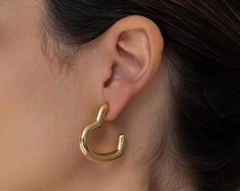 Chunky Hoop Earrings, Statement Earrings, Minimalistic Earrings, Heart Gold Hoop Earrings, Solid Gold Earrings, Any Occasion Jewelry