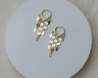 Boucles d'oreilles pendantes en or, boucles d'oreilles lustre en or, boucles d'oreilles minimalistes, créoles lustre, créoles pièce d'or, bijoux pour toutes les occasions