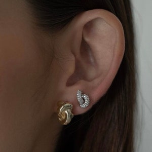 Love Knot Earrings, Love Knot Stud Earrings, Dainty Stud Earrings, Minimalist Knot Earrings, Wedding Bridal Stud Earrings, Bridesmaid Gift