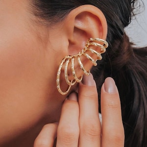8 Band Ear Cuff, Ear Wrap, No piercing, Earcuff , Gift For Her, Trendy Jewelry, Ear Wrap, Ear Cuff CZ, Minimalist Jewelry, Christmas Gift