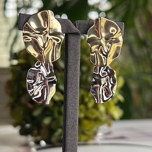 Gold and Silver Dangle Earrings, Two Drops Stud Earrings, Minimalist Gold Earrings,Linked Circle Earrings, Irregular Gold Earrings image 4