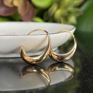 Semicircle Hoop Earrings, Any Occasion Jewelry,Solid Gold Hoop Earrings,Minimalist Jewelry, Abstract Hoop Earrings,Minimal Design Earrings image 2