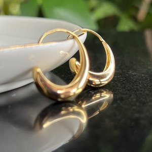 Semicircle Hoop Earrings, Any Occasion Jewelry,Solid Gold Hoop Earrings,Minimalist Jewelry, Abstract Hoop Earrings,Minimal Design Earrings image 3