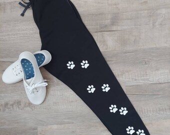 Hundepfoten Jogger - Hundepfote Sweatpants - Hundeliebhaberhose - Hundepfotenhose - Geschenk für Hundeliebhaber - Hundemama Jogger - Hundemama Hose - Hundemama Geschenk