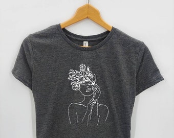 Minimalist Shirt - Cropped Summer Shirt - Cute Crop Top - Female Empowerment Shirt  - Cute Shirt for Women - Summer Crop Tops - Wildflower