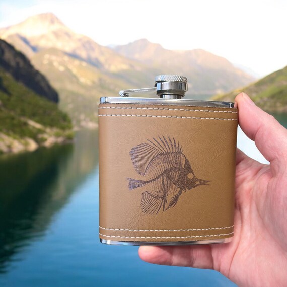 6oz Tropical Bone Fish Leather Flask 6oz Tropical Bone Fish Leather Flask