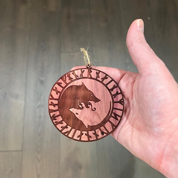 Viking ÚLFHÉÐNAR Wolf Norse Scandinavian - Cedar Ornament Viking ÚLFHÉÐNAR Wolf Norse Scandinavian - Cedar Ornament