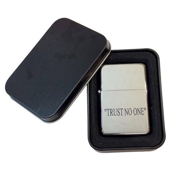 Lighter - TRUST NO ONE CHROME Lighter - TRUST NO ONE CHROME