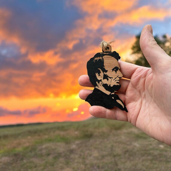 Abe Lincoln - Cedar Ornament Abe Lincoln - Cedar Ornament
