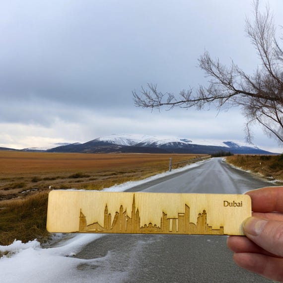 Bookmark - Dubai Skyline - Birch wood Bookmark - Dubai Skyline - Birch wood